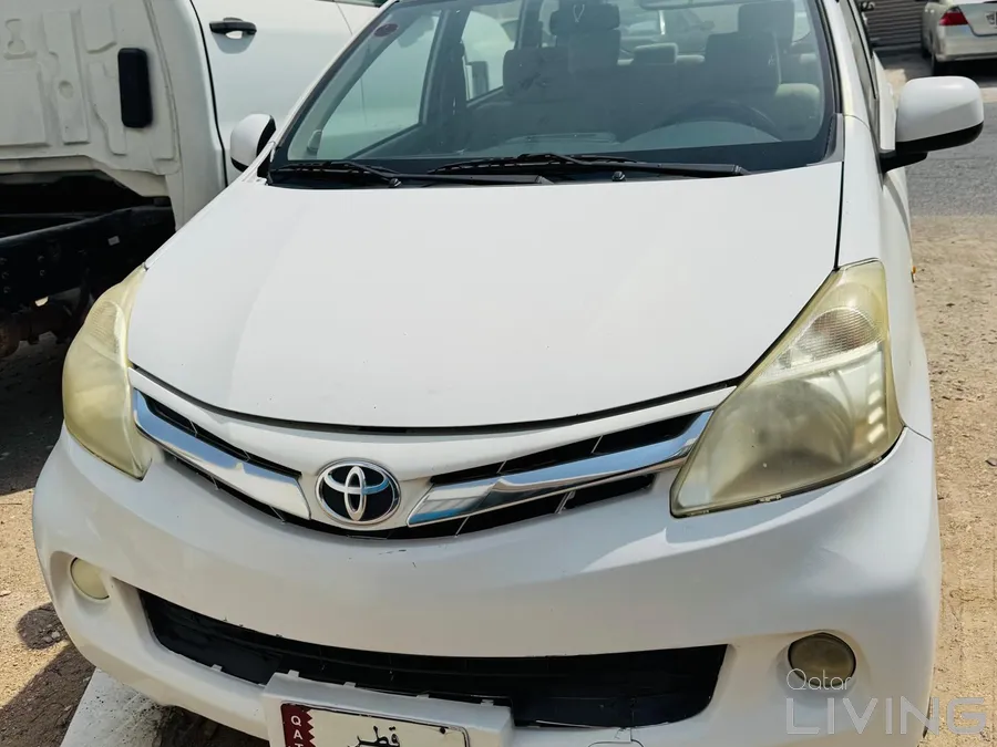 TOYOTA AVANZA 